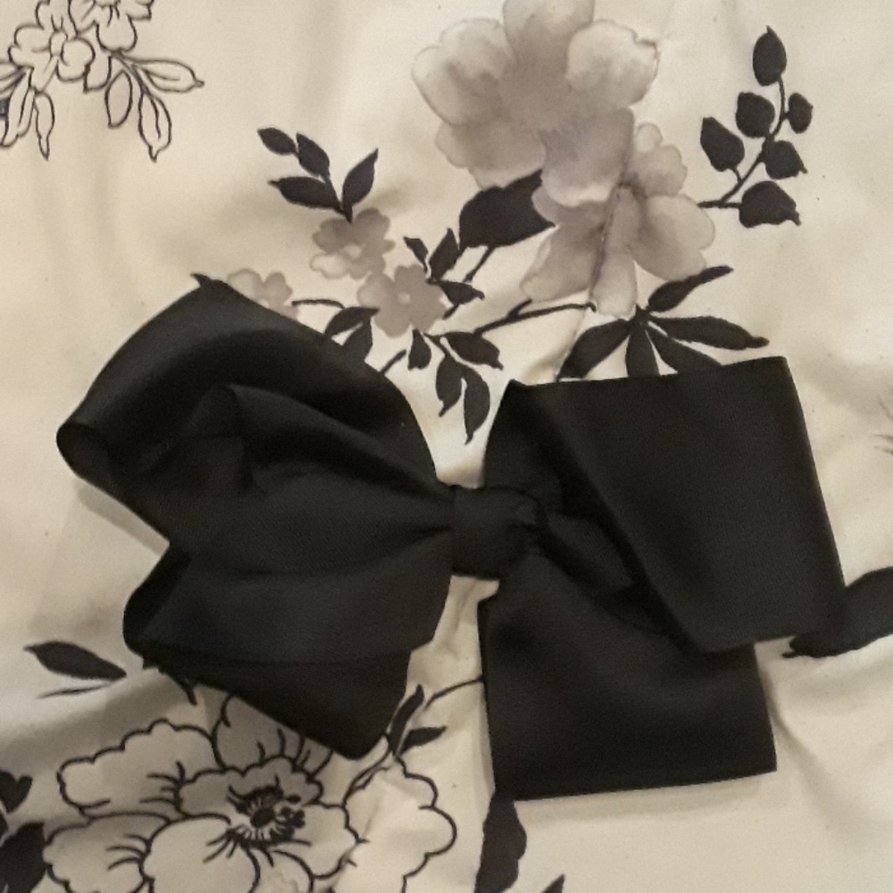Bow